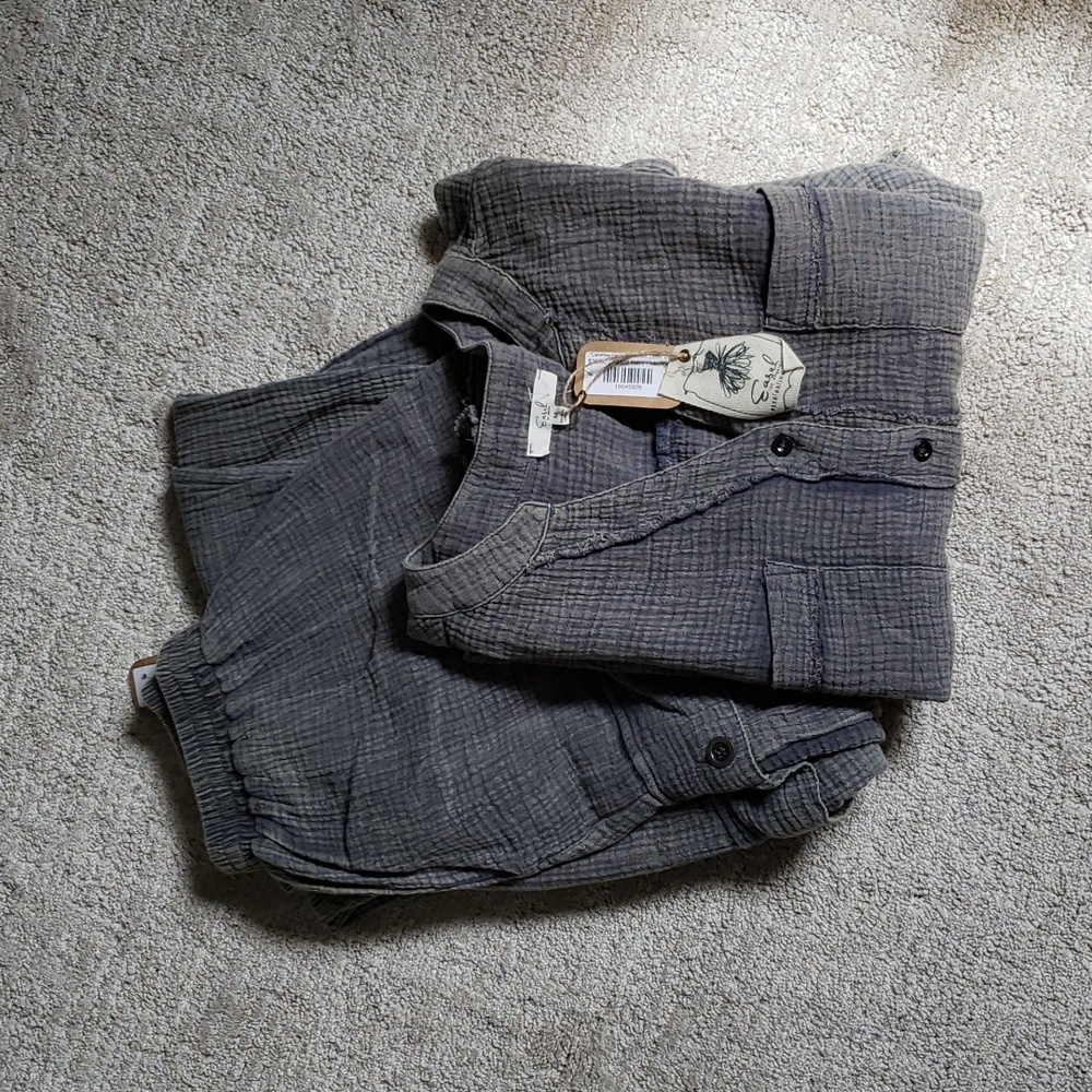 Easel brand top and pant set
